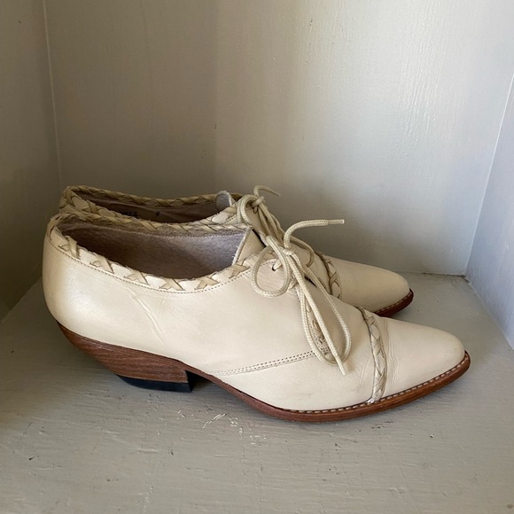 Guess by Marciano Cream Lace-Up Flats boho western vintage y2k - Picture 1 of 10
